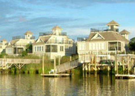 Waterfront homes along the Intracoastal Waterway at Tidewater   Plantation